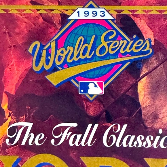 ⚾️ Vintage Pristine 1993 Blue Jays Official Souvenir World Series Scorebook ⚾️ - Picture 3 of 15